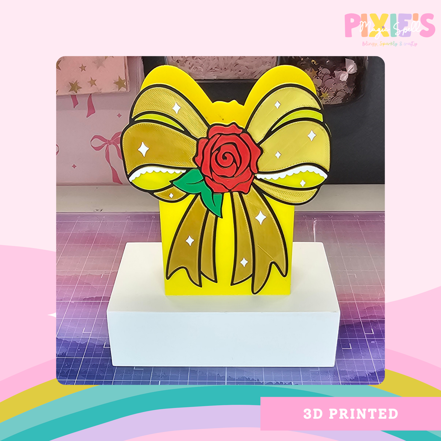 Belle Golden Bow Pen Holder