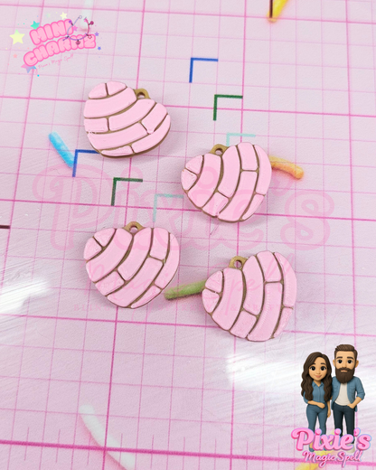 Conchita Love Mini Charmz