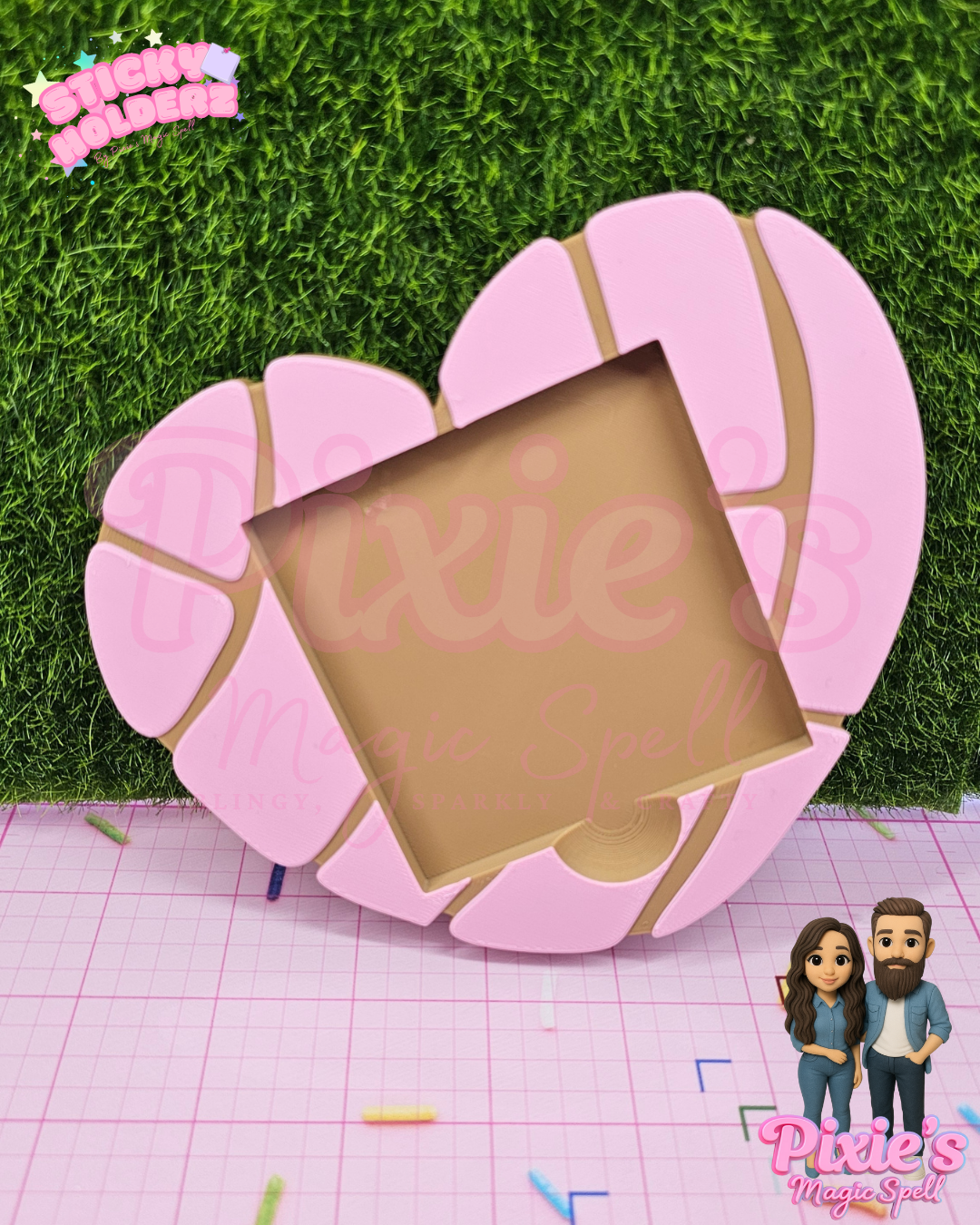 Conchita Love Sticky Holder