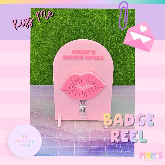 Kiss Me Badge Reelz