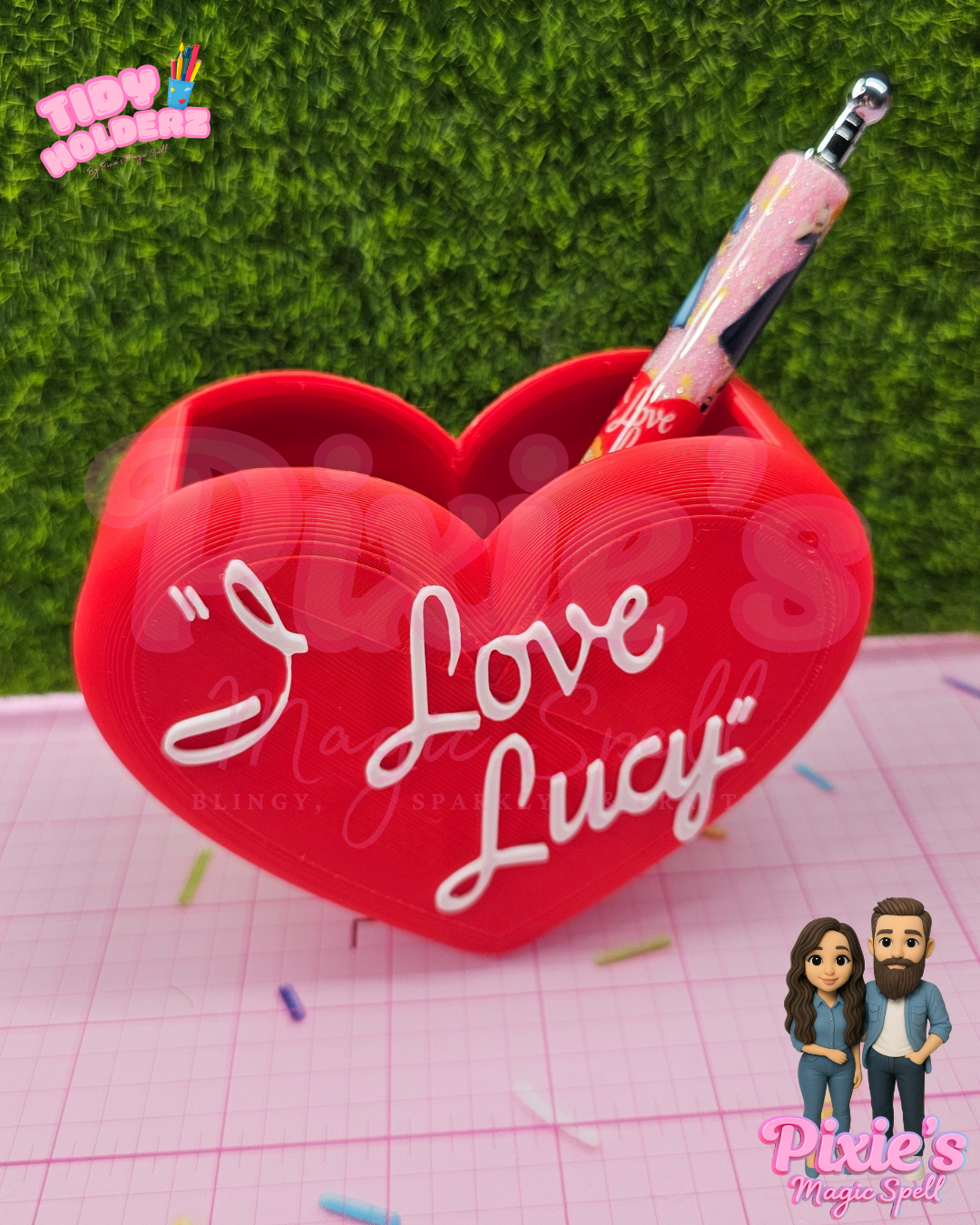 I 💖 Lucy  Tidy Holder