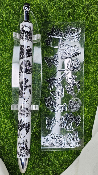 Skulls N Books Pen