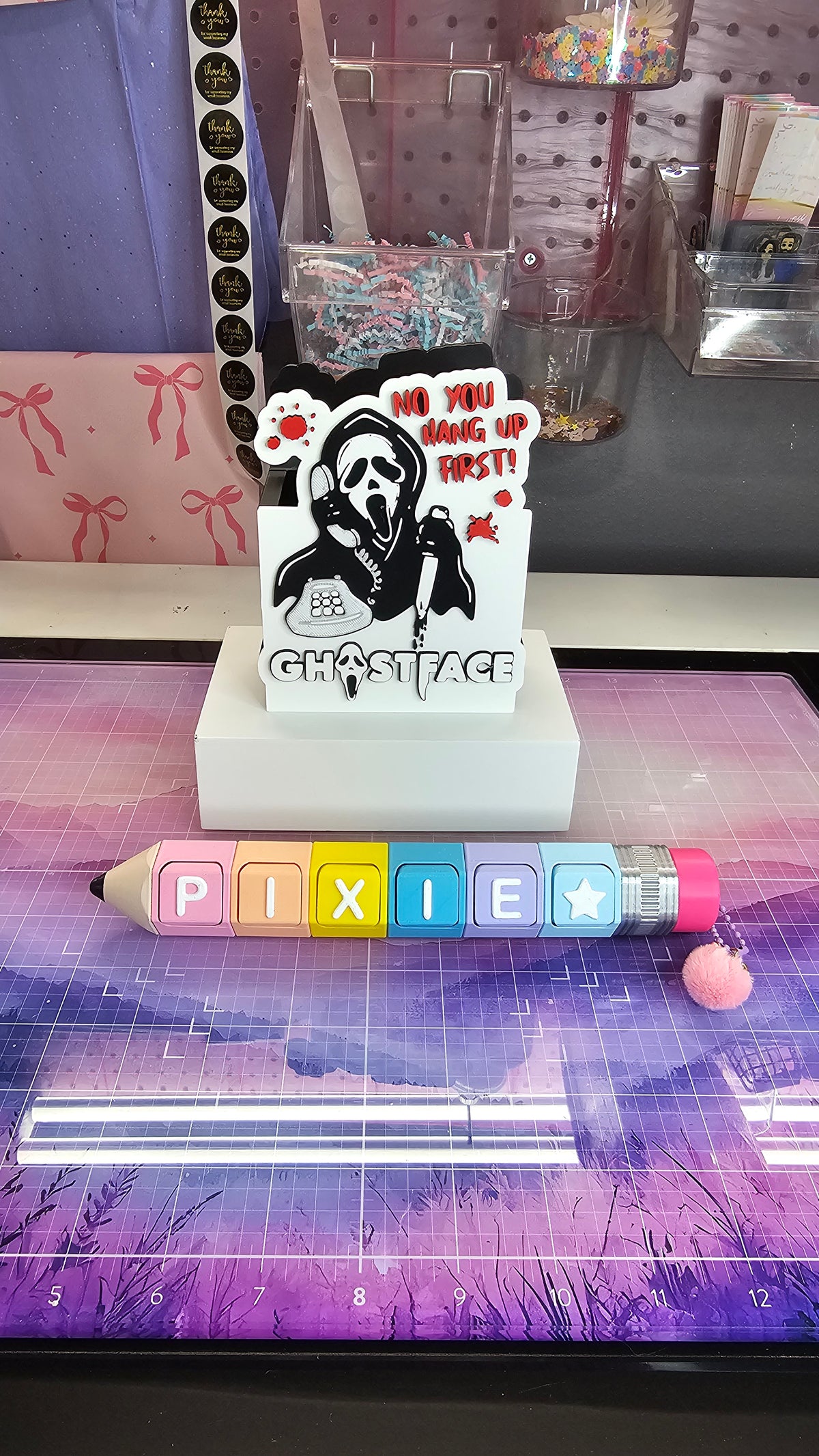 Hello?...☎️ Pen Holder