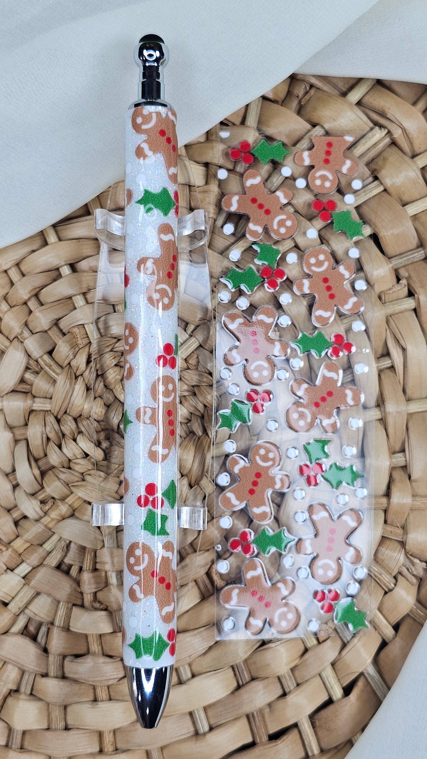 Gingerbread Pen